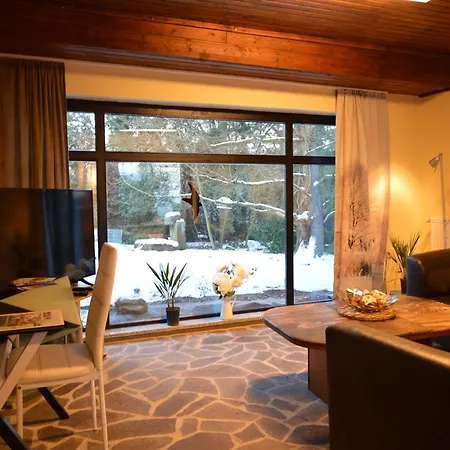 Cosy In With Balcony Apartment *
