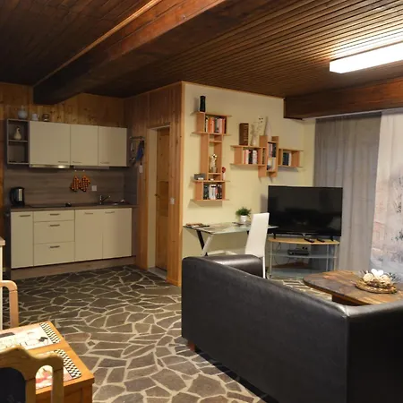 Apartment Cosy In With Balcony Manderscheid