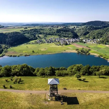 Wunderschoene Im Burgenland Apartamento Manderscheid