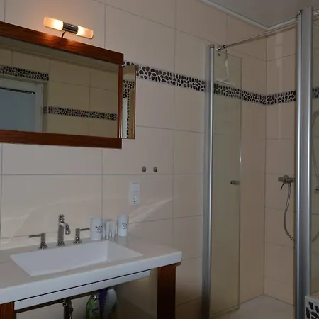 Апартаменты Wunderschoene Im Burgenland Мандершайд